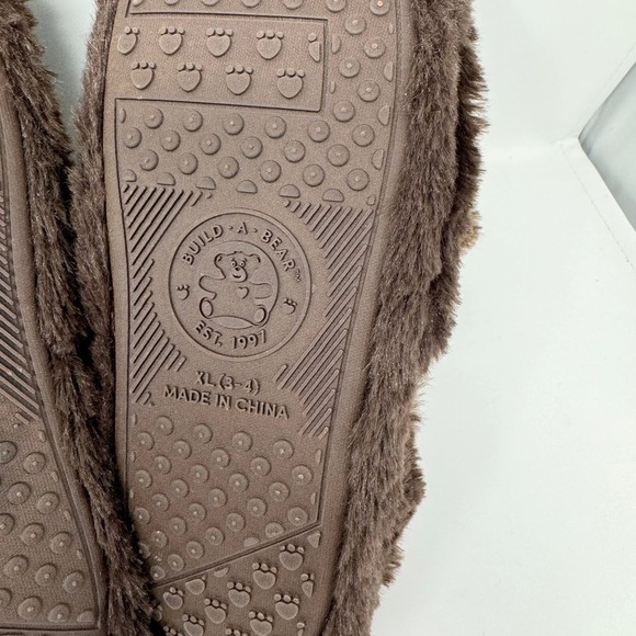 Build a Bear Workshop Brown Blue Eyed Monkey Child Slippers Youth Size XL (3-4) - Picture 7 of 15
